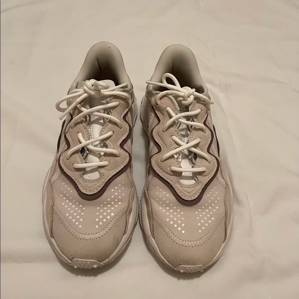 Adidas Osweegos ‘Cloud White’